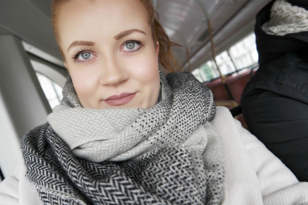 Travel Photo Diary - Ostern in London: Selfie im Bus