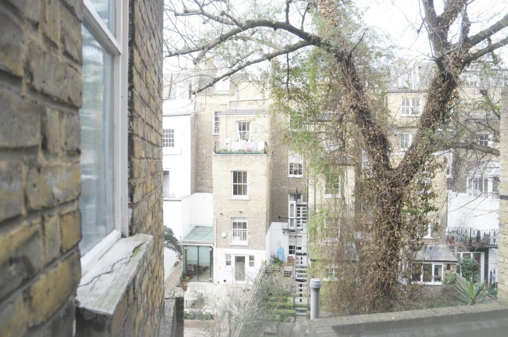 Travel Photo Diary - Ostern in London: Blick aus dem Hotelzimmer in einen Hinterhof