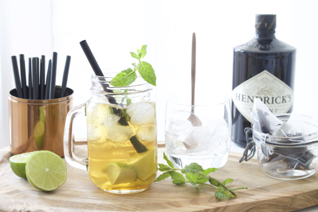 Rezept: Earl Grey Tee Cocktail mit Minze, Gin, Limette und Honig - erfrischend für den Sommer Bild 1