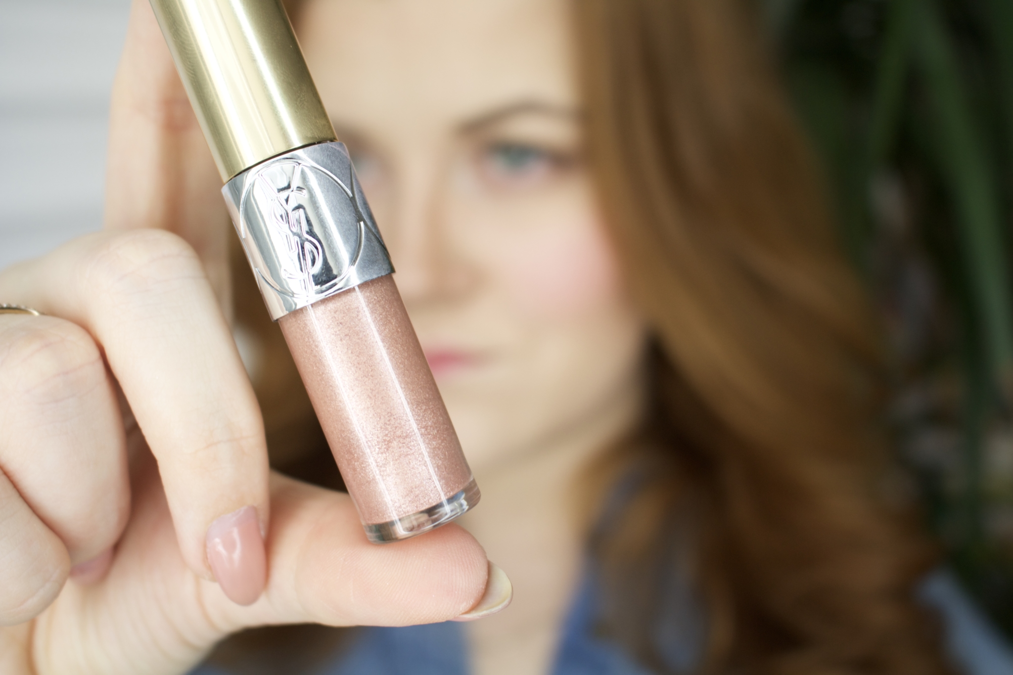 Review: "Full Metal Shadow" von YSL in der Farbe "Pink Cascade" 