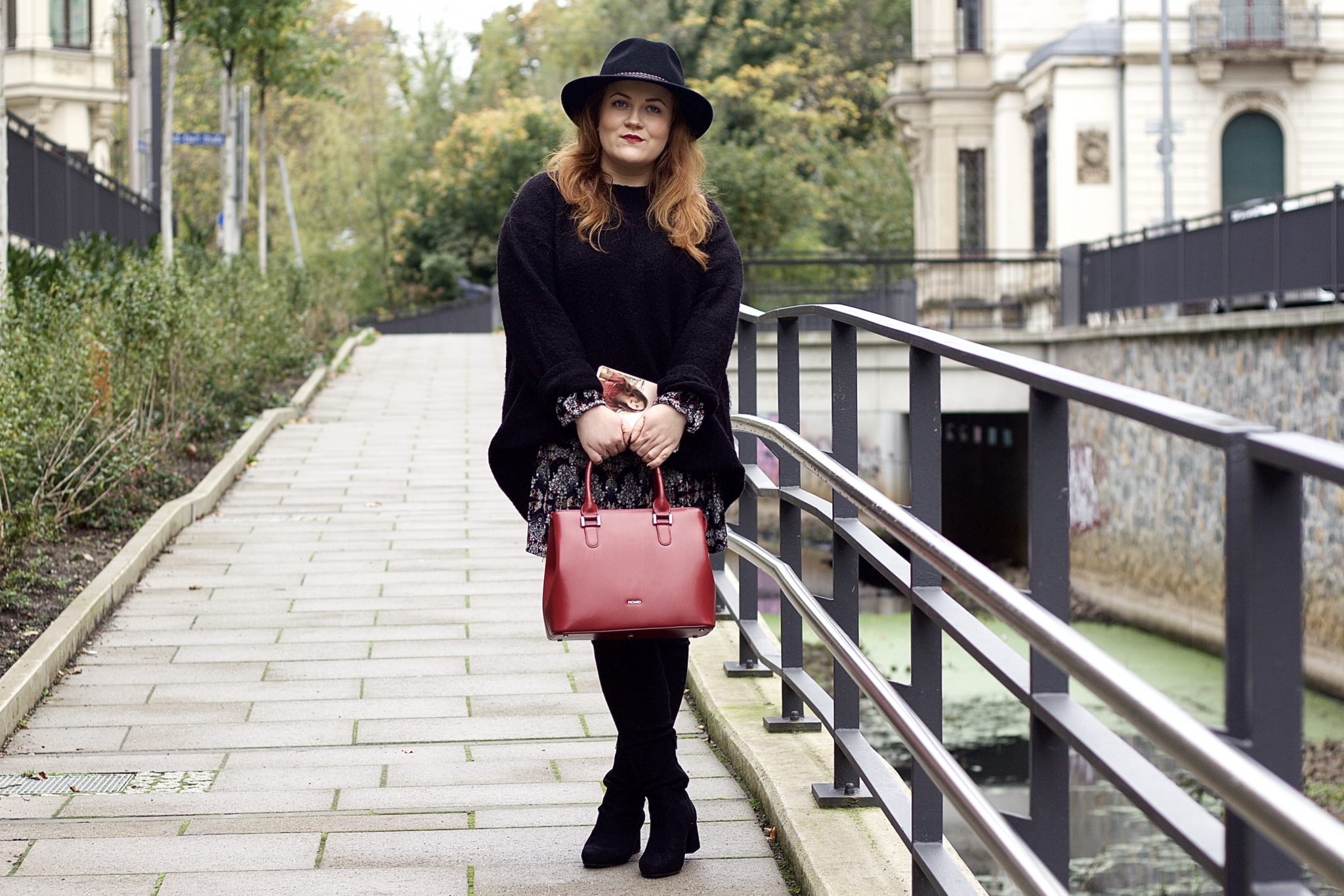 der komplette Look - Outfit zum Buch: "Das Café der kleinen Wunder" Nicolas Barteau - Lifestyle Blog Leipzig