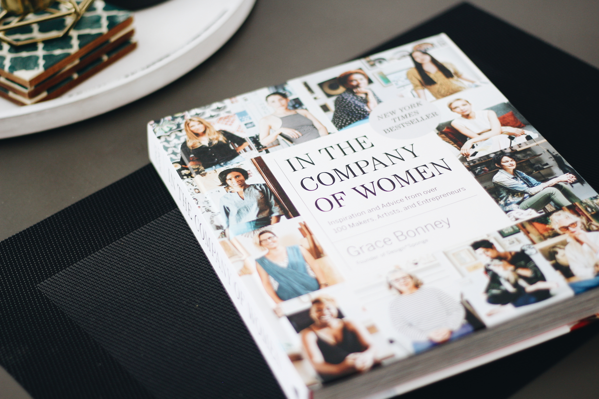 Cover des Buches: Buchvorstellung: "In The Company Of Woman" von Grace Bonney - vorgestellt vom Lifestyle Blog aus Leipzig