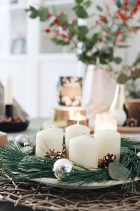 DIY moderner Adventskranz mit Eukalyptus und Kiefernzweig - Scandi Style