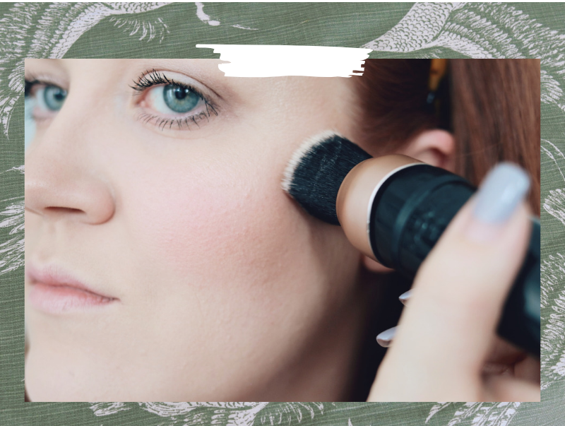 Anwendung: Der BlendUP Make-Up Pinsel von Magnitone London