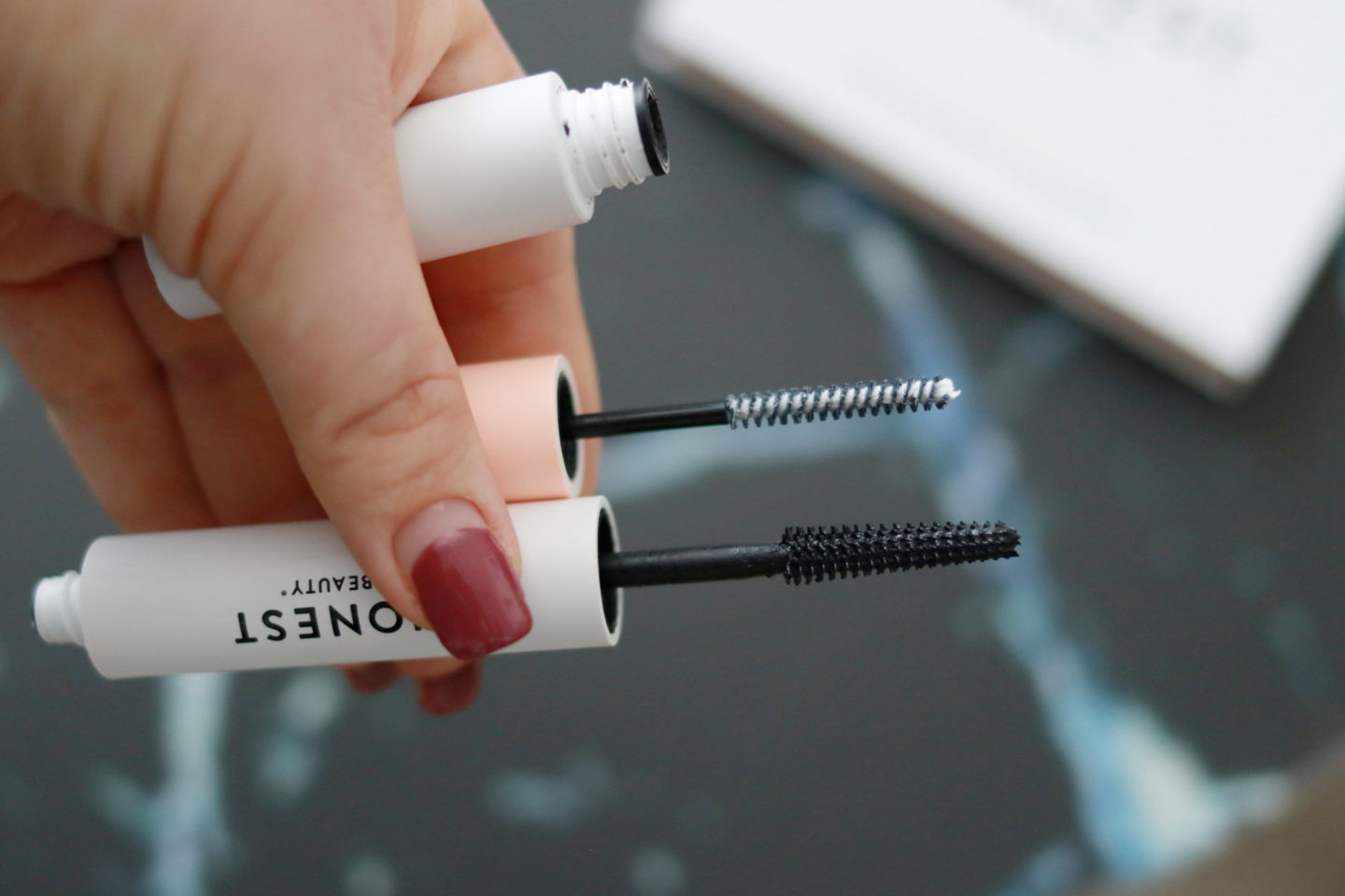 Die Extreme Length Mascara von Honest Beauty®