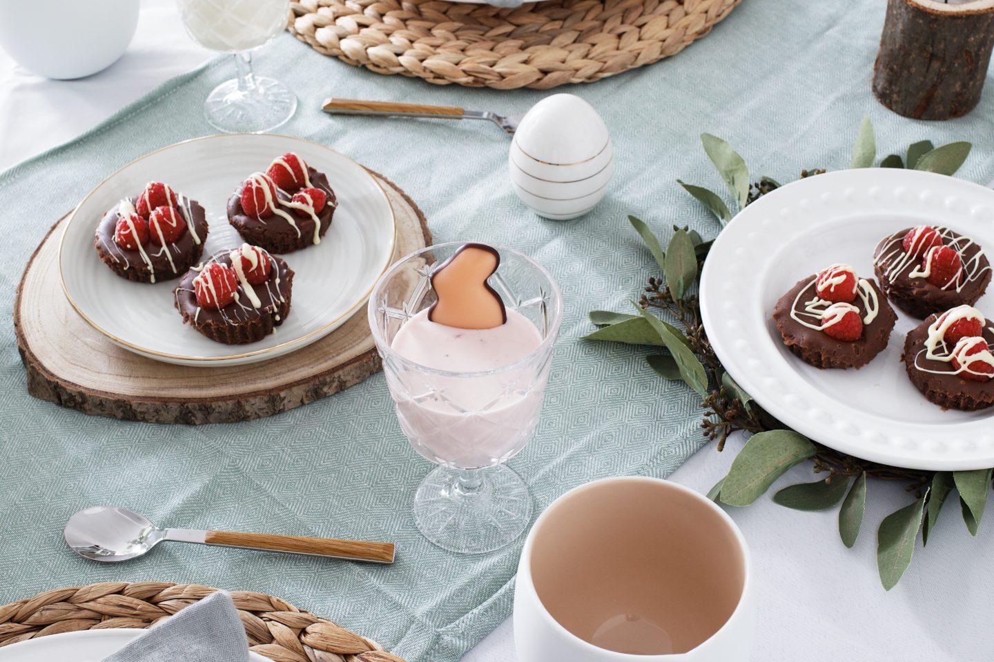 3 leckere Ideen für deine Ostertafel - Dessert anrichten mal anders