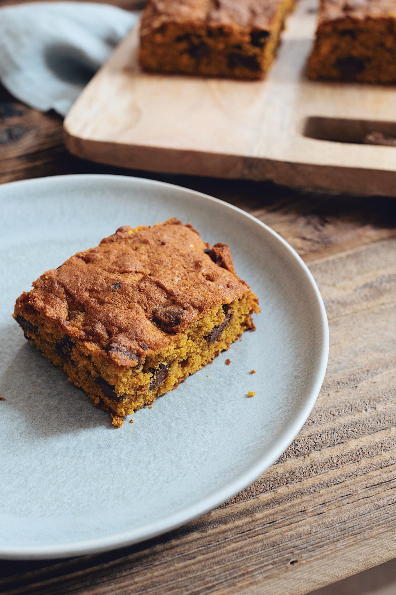 Backen mit Kürbispüree: Kürbis Blondies mit Schokostückchen!